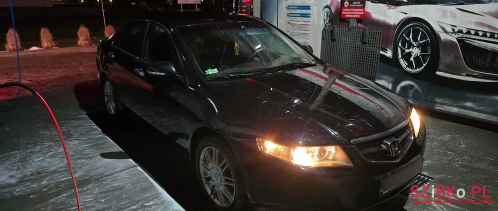 2004' Honda Accord 2.0 Comfort photo #3