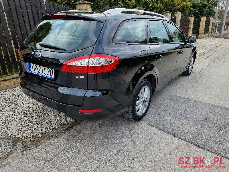 2010' Ford Mondeo photo #1