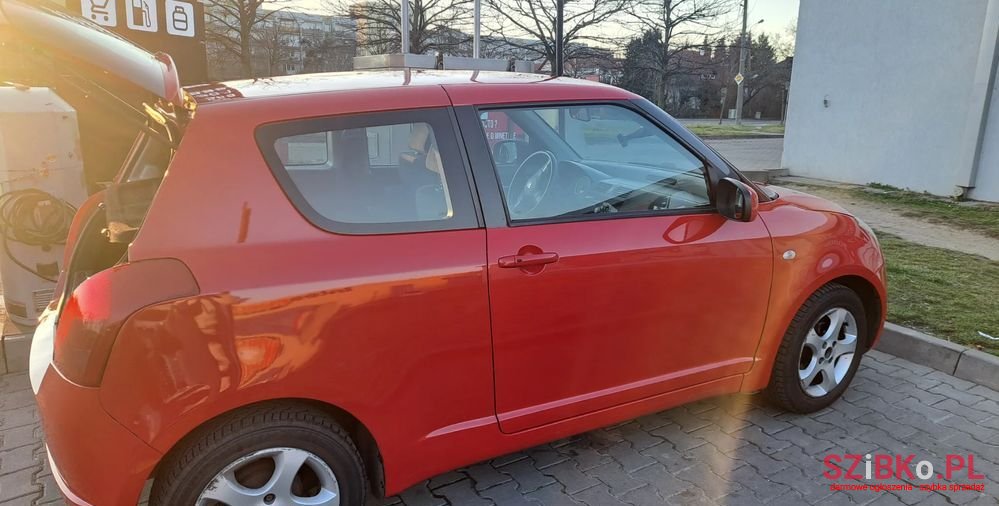 2006' Suzuki Swift 1.3 Comfort+ photo #2