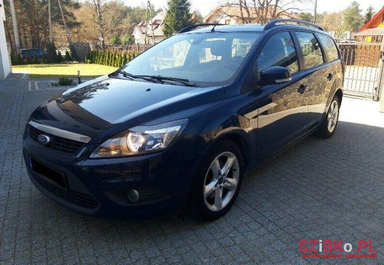 2009' Ford Focus photo #1