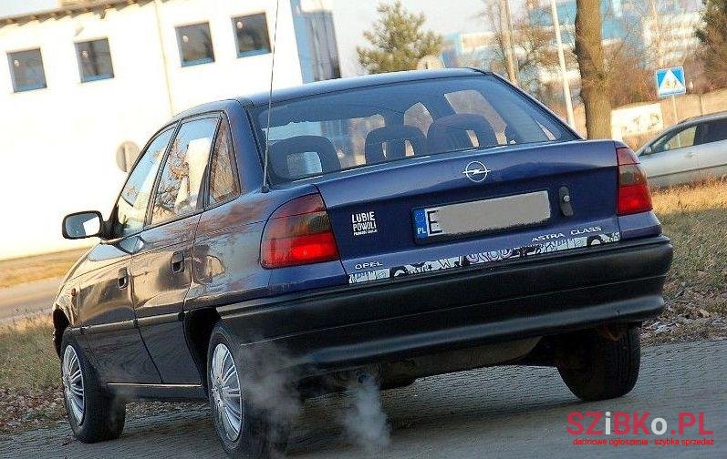 2000' Opel Astra photo #1