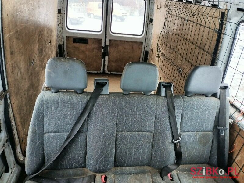 2001' Mercedes-Benz Sprinter photo #6