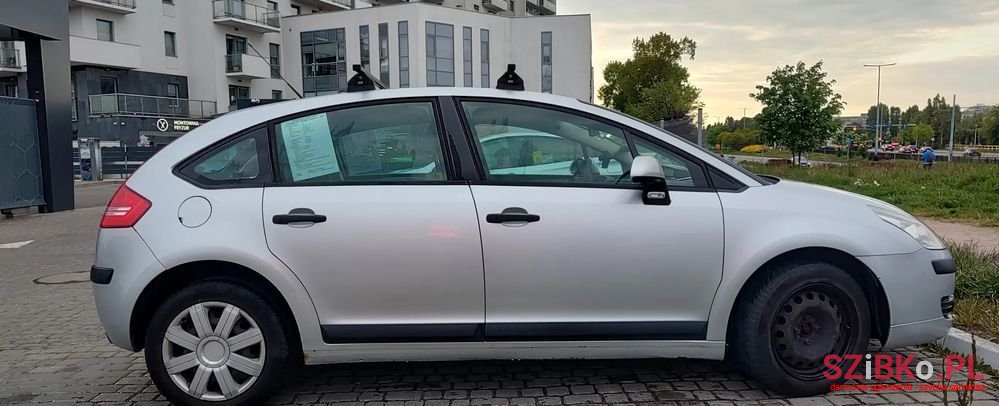 2007' Citroen C4 1.6 16V Sx photo #6