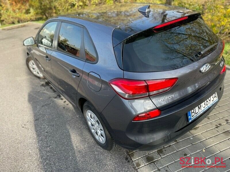 2019' Hyundai i30 photo #1