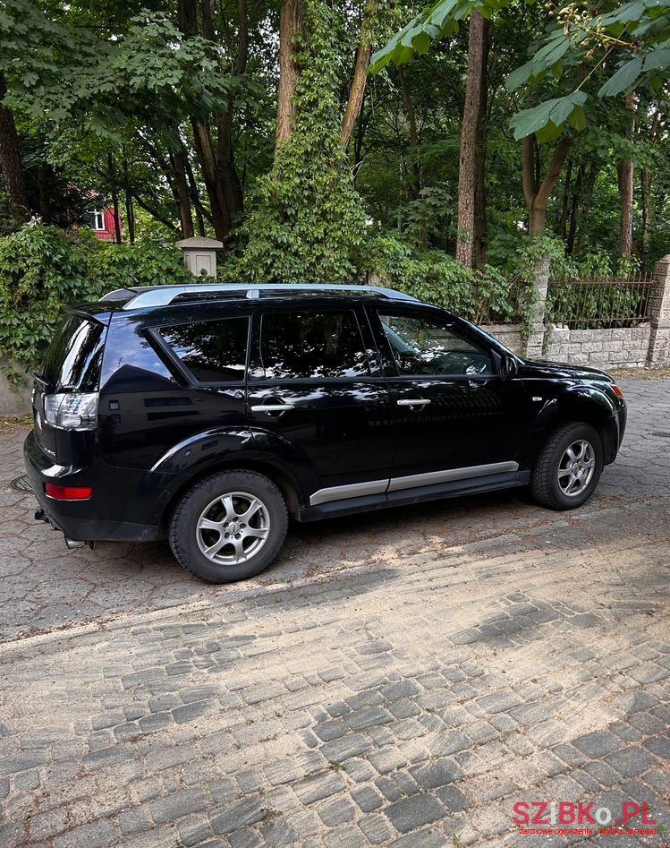 2009' Mitsubishi Outlander 2.0 Did Instyle photo #5