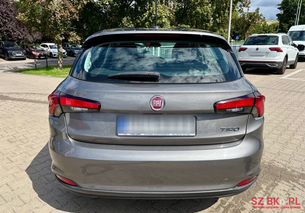 2021' Fiat Tipo 1.0 T3 photo #3