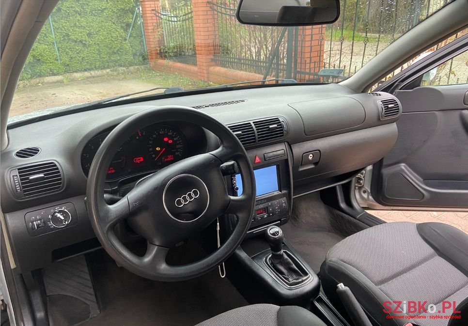 2002' Audi A3 photo #3