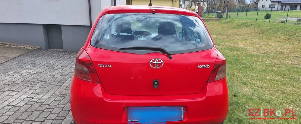 2007' Toyota Yaris 1.0 Luna photo #5