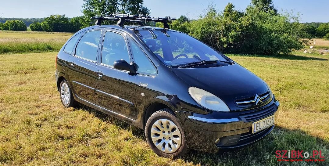 2008' Citroen Xsara Picasso photo #1