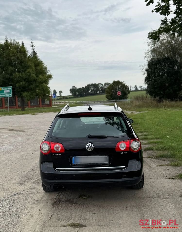 2007' Volkswagen Passat 2.0 Tdi Highline photo #4