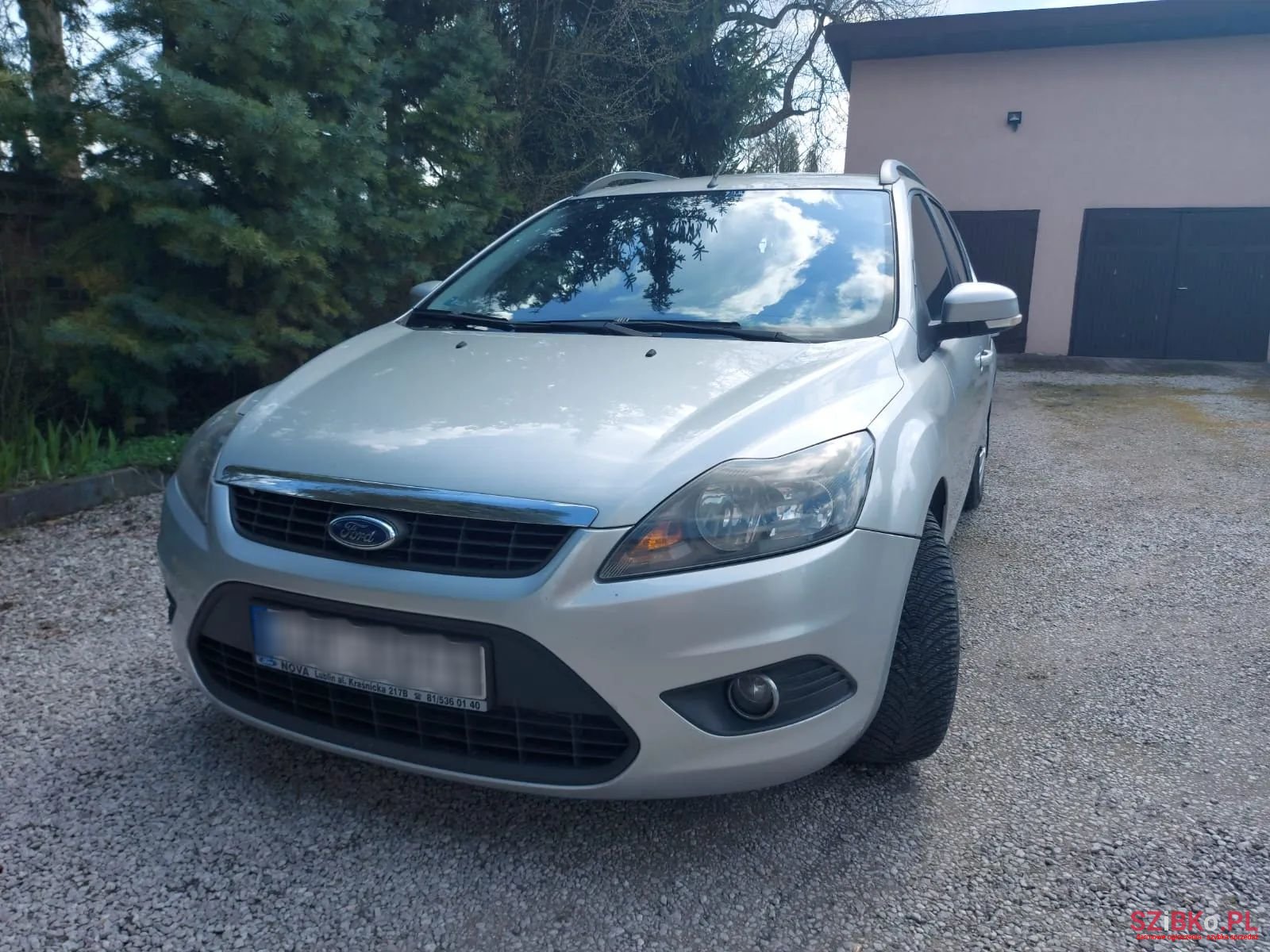 2010' Ford Focus photo #4