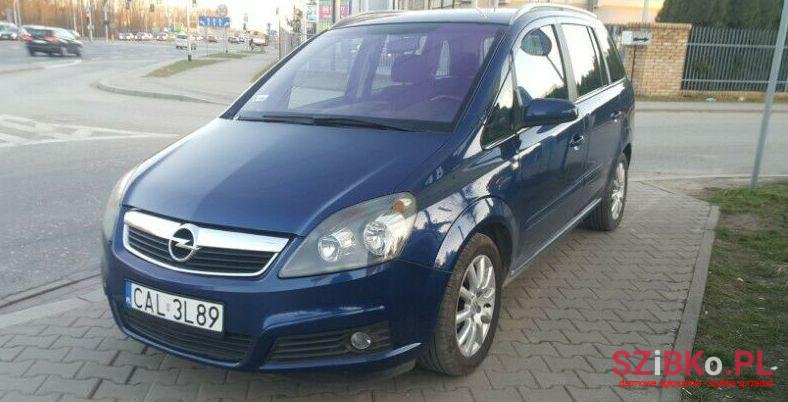 2006' Opel Zafira photo #1
