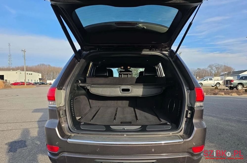 2016' Jeep Grand Cherokee 3.6 V6 Overland photo #5