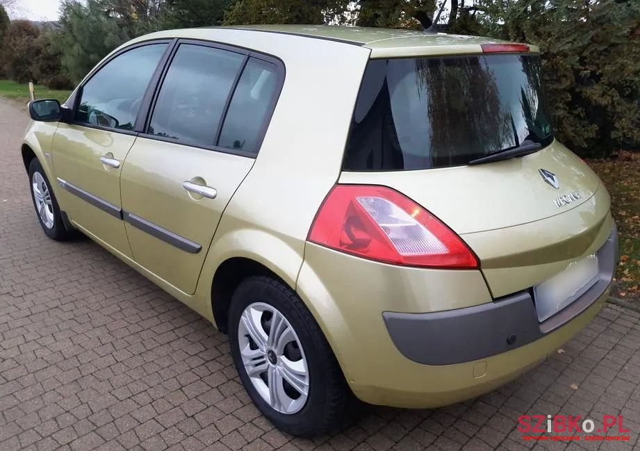 2003' Renault Megane photo #2