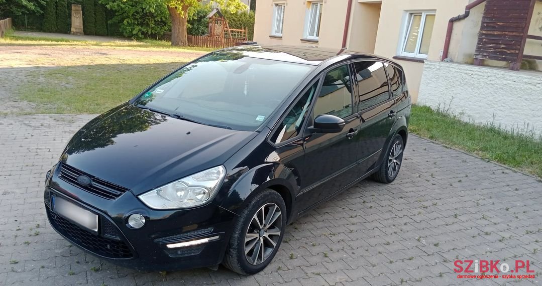 2012' Ford S-Max photo #1