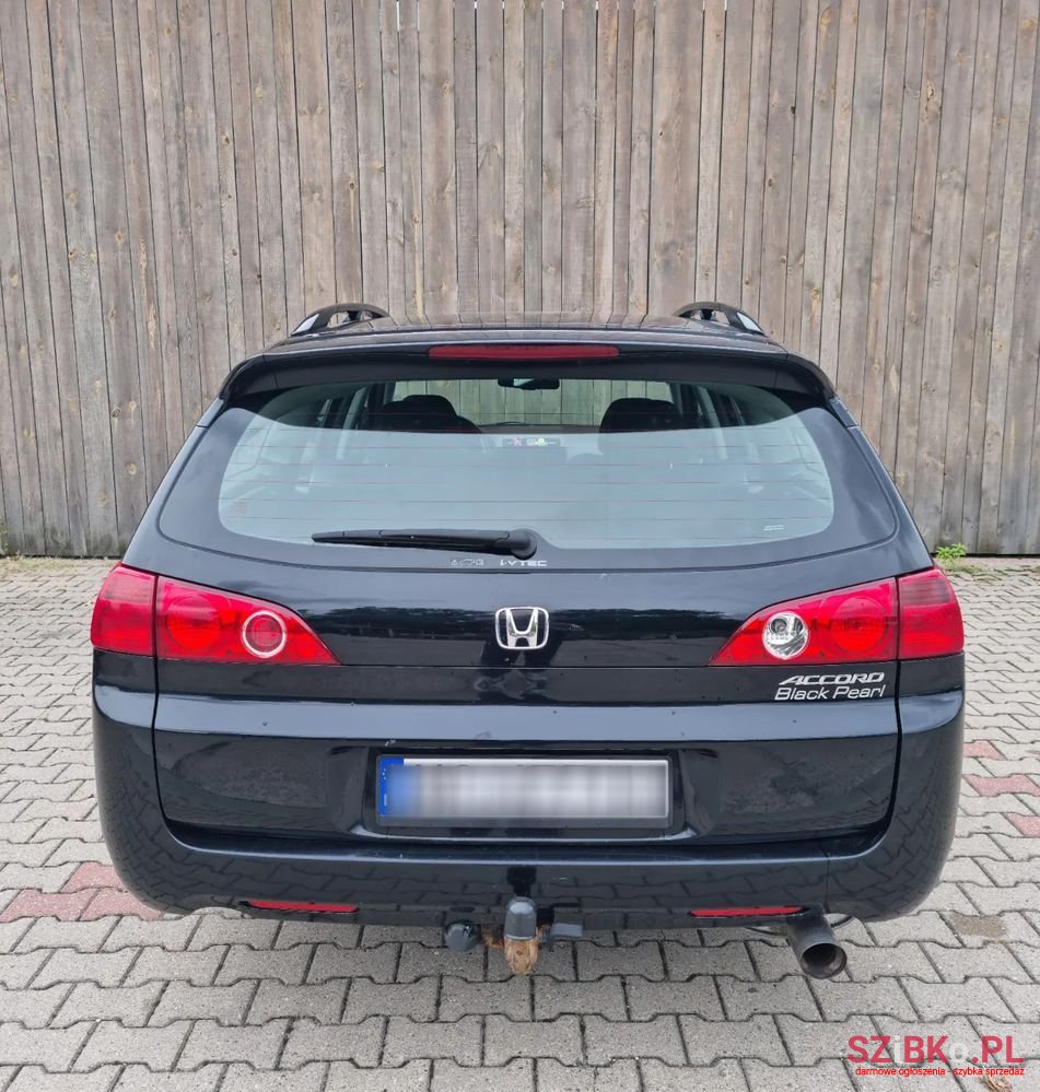 2006' Honda Accord Tourer photo #5