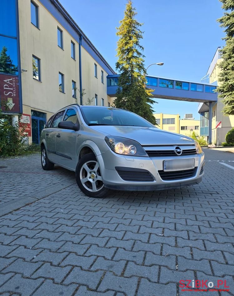2005' Opel Astra Ii 1.8 Comfort photo #5