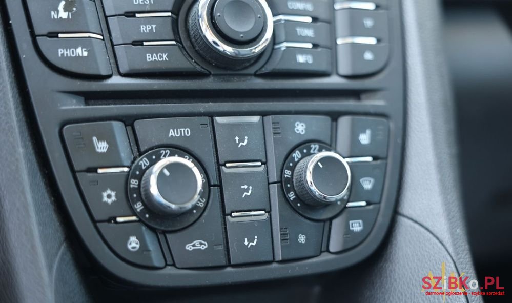 2012' Opel Meriva photo #5