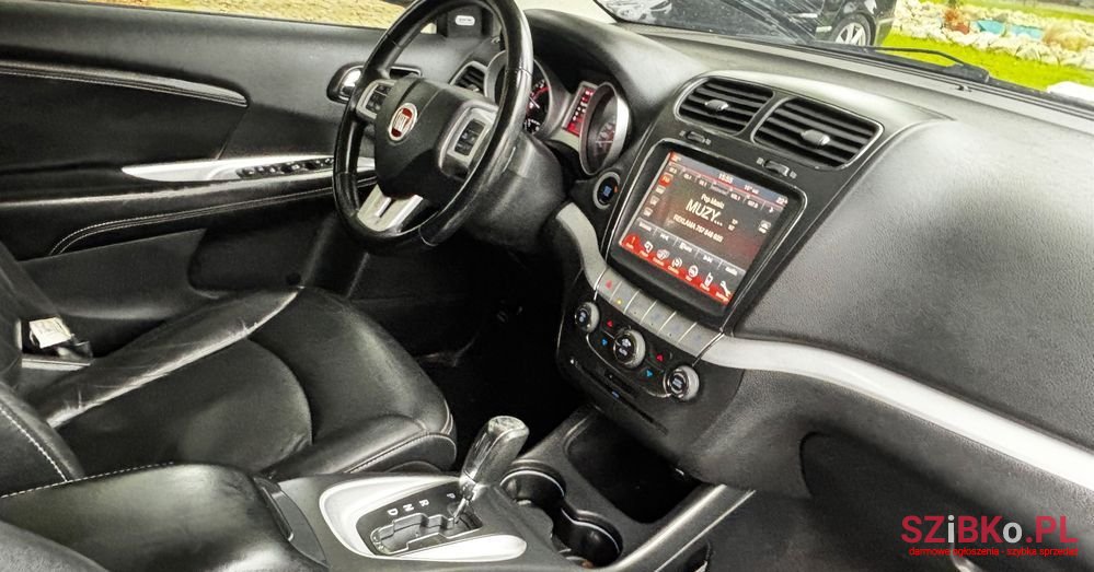 2013' Fiat Freemont Diesel Lounge photo #2