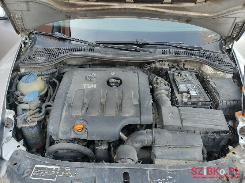 2005' Skoda Octavia photo #3