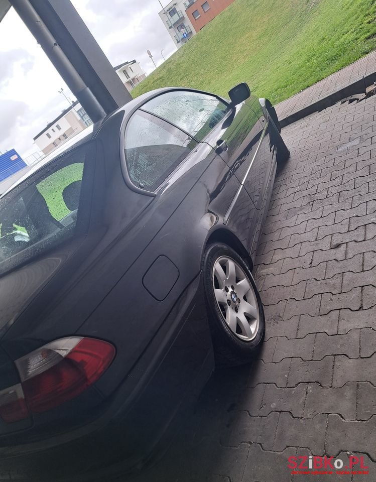 2001' BMW 3 Series 318Ci photo #3