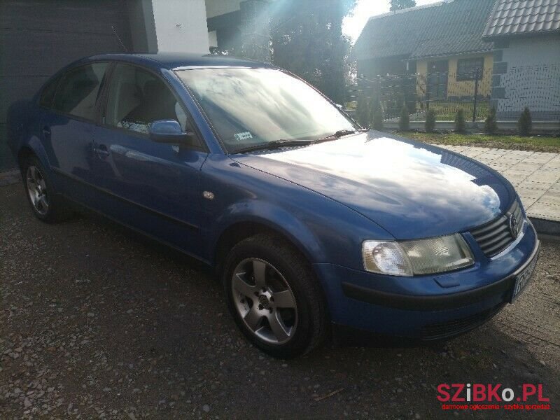 1998' Volkswagen Passat photo #3