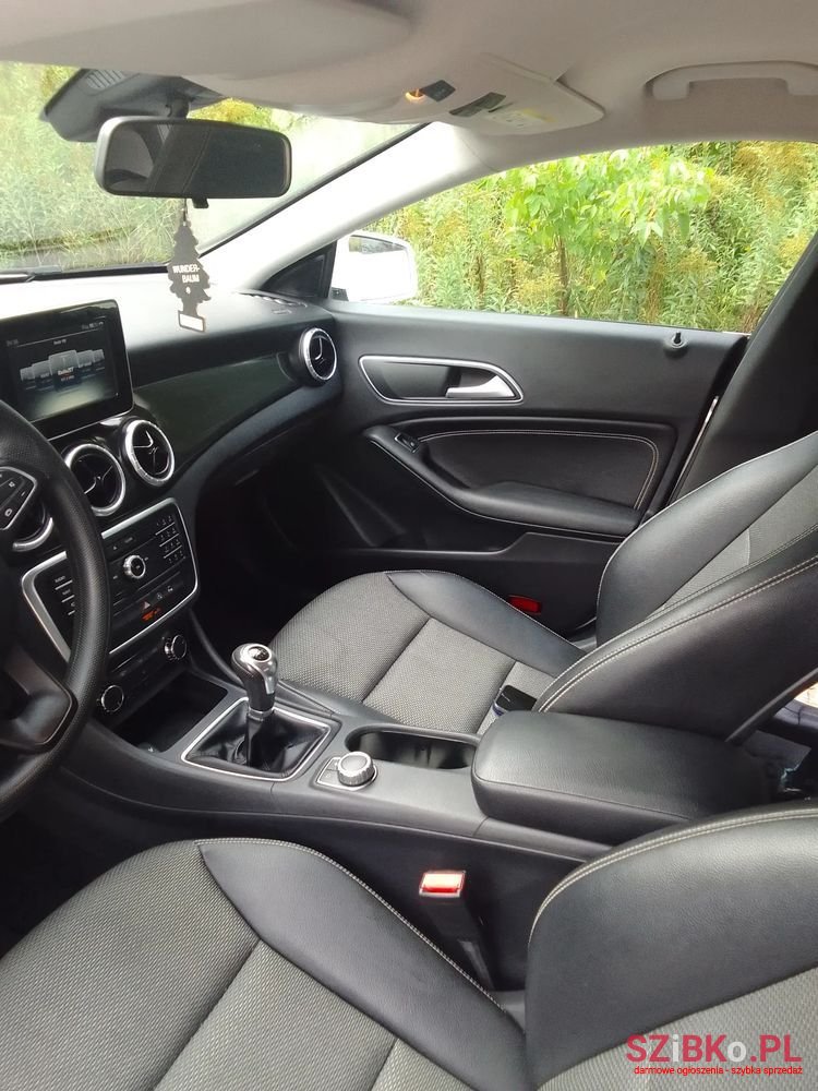 2016' Mercedes-Benz CLA photo #5