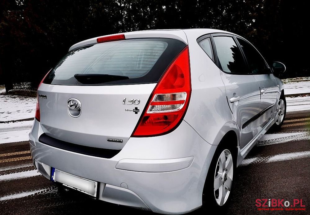 2010' Hyundai i30 photo #4