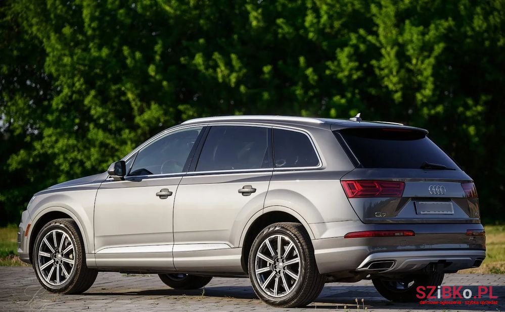 2018' Audi Q7 photo #3