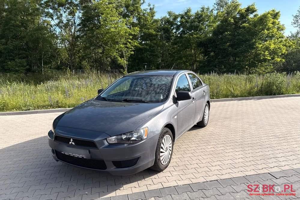 2009' Mitsubishi Lancer 1.5 Inform photo #3