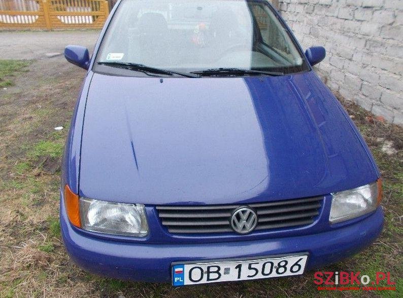 1995' Volkswagen Polo photo #4