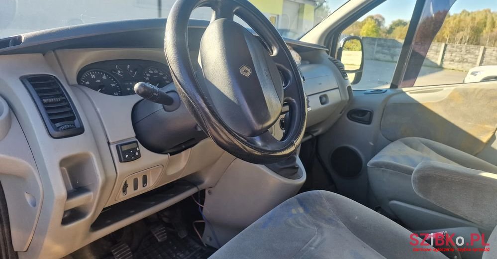 2004' Renault Trafic photo #6