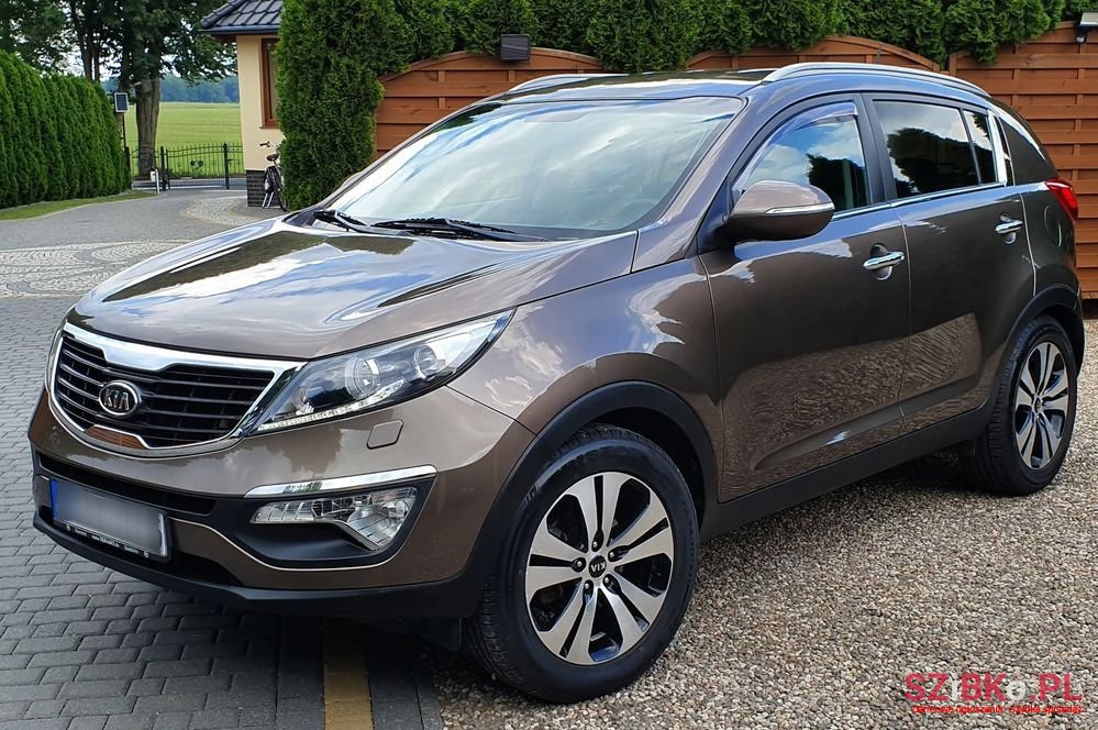 2010' Kia Sportage photo #3