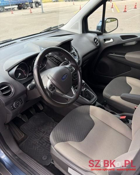 2020' Ford Tourneo Courier photo #5