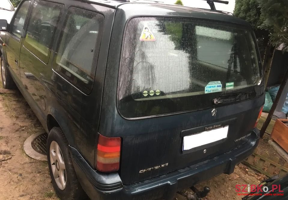 1995' Chrysler Voyager photo #4