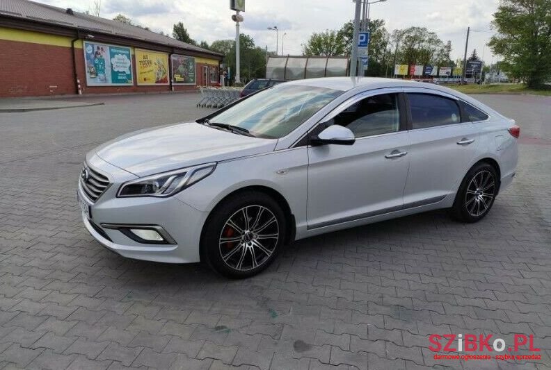 2015' Hyundai Sonata photo #1