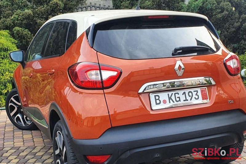 2016' Renault Captur photo #6