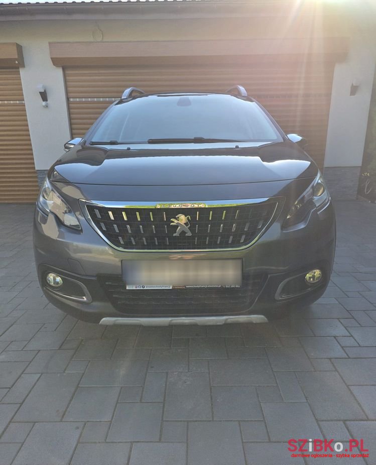 2018' Peugeot 2008 photo #2
