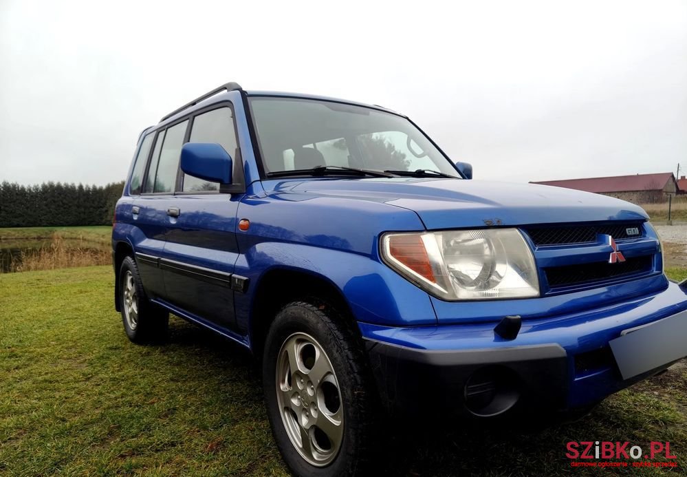 2002' Mitsubishi Pajero Pinin 2.0 Gdi photo #6