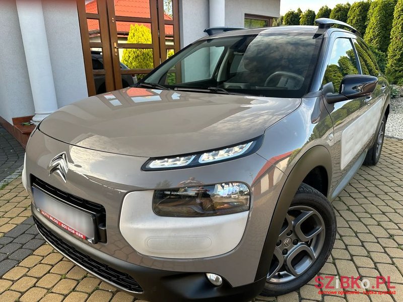 2015' Citroen C4 Cactus photo #1