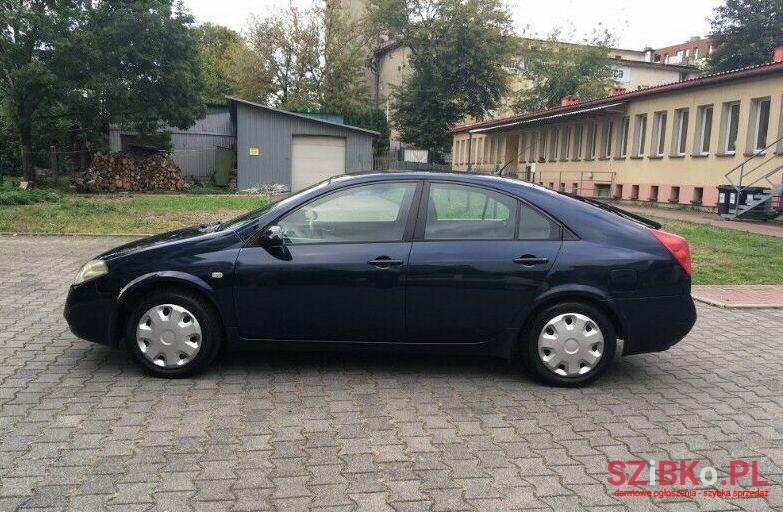 2002' Nissan Primera photo #1