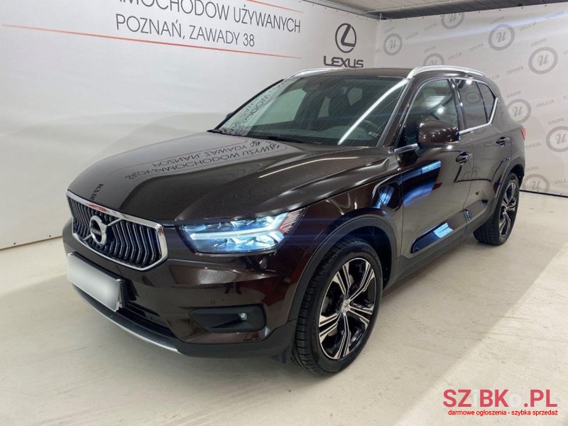 2020' Volvo Xc 40 photo #1