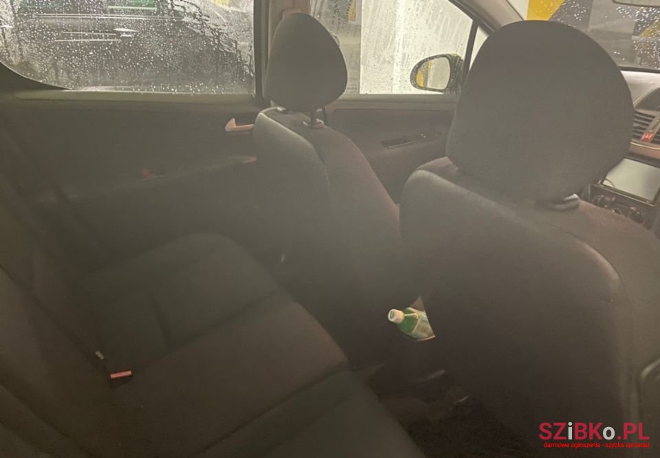 2006' Peugeot 207 photo #5