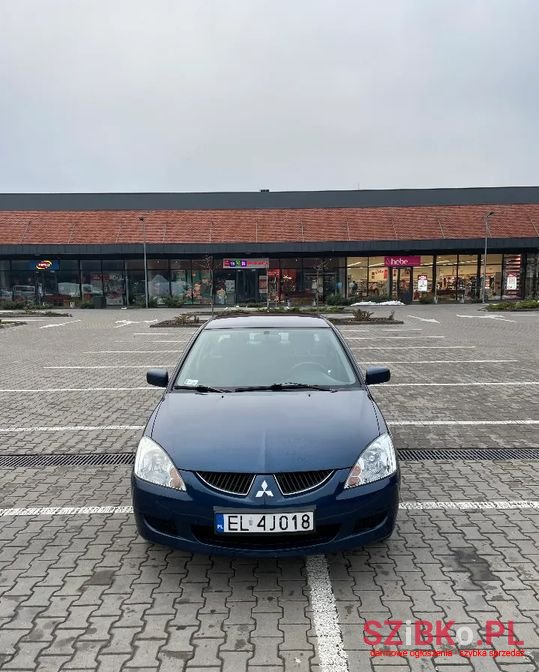 2003' Mitsubishi Lancer photo #2