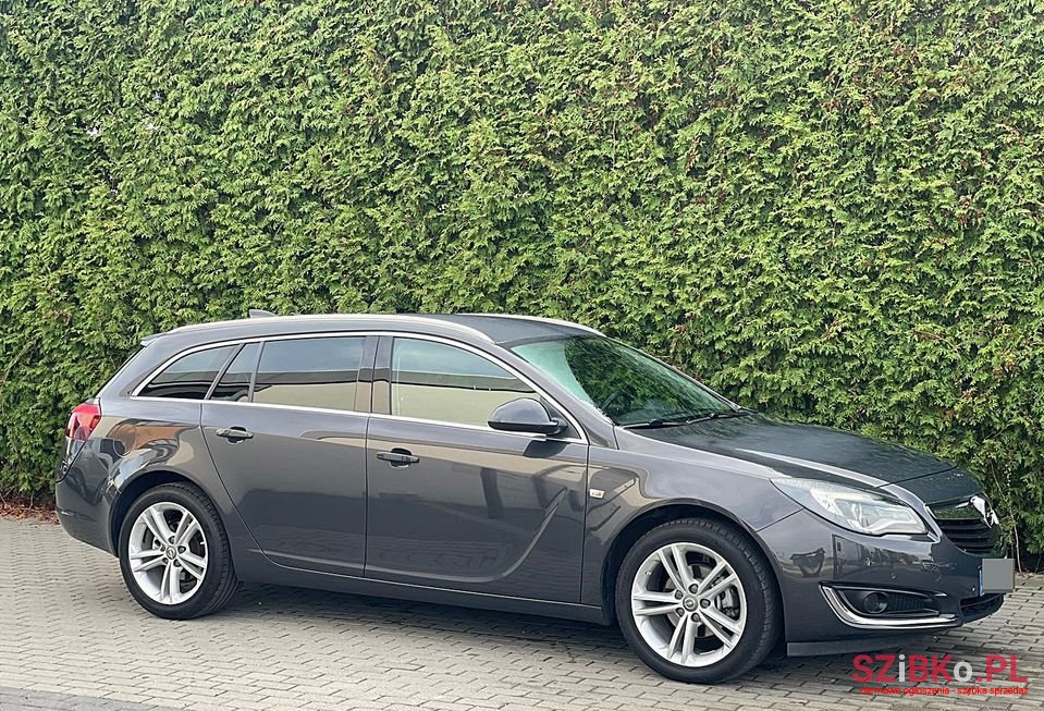 2016' Opel Insignia photo #2