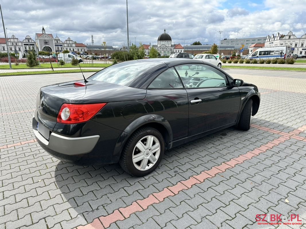 2005' Renault Megane photo #3