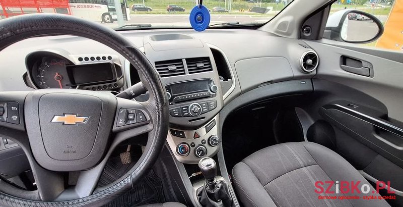 2011' Chevrolet Aveo 1.4 Lt photo #6
