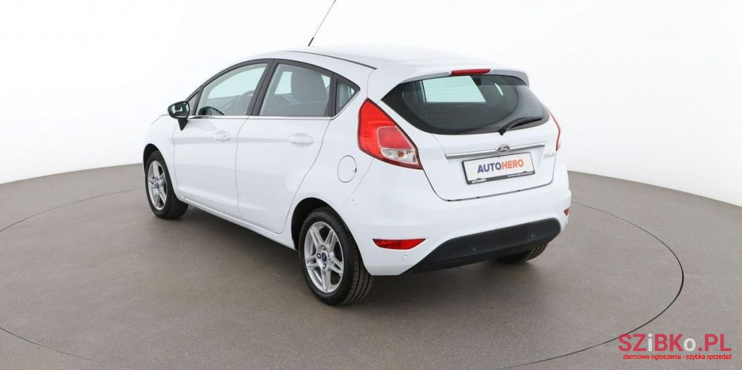 2013' Ford Fiesta photo #3