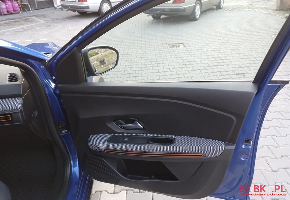2022' Dacia Sandero photo #6