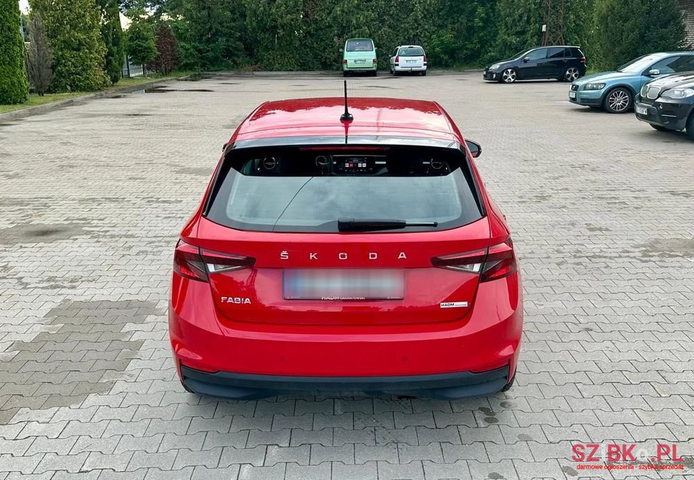 2023' Skoda Fabia 1.0 Selection photo #2